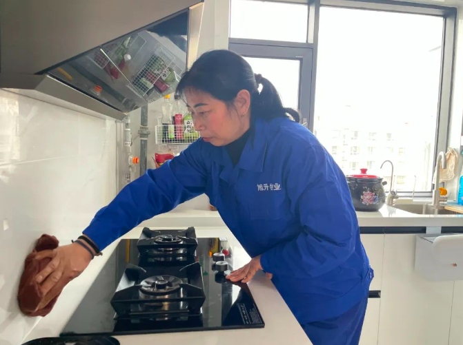 1749778751175021.jpg 6.jpg